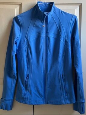 🍒LULULEMON Classic DEFINE Jacket sz 10 BLUE NILE Periwinkle Blue ~ LUON!!
